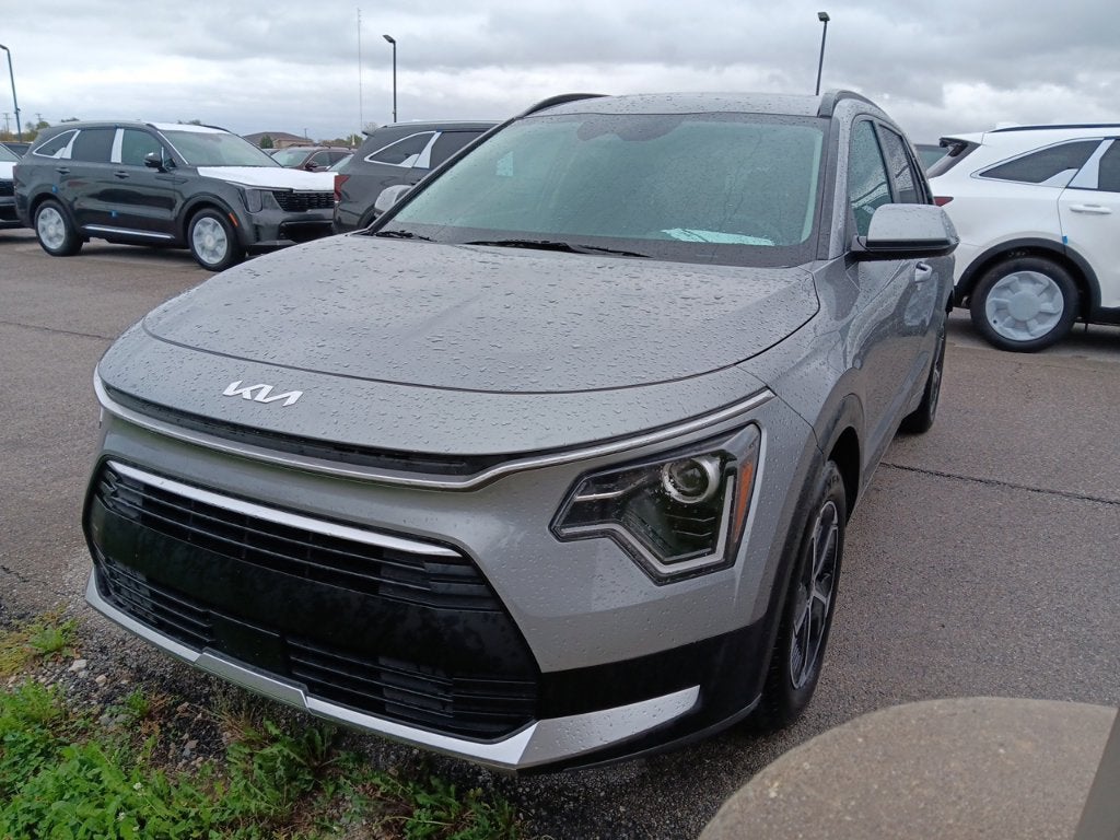 2025 Kia Niro EX