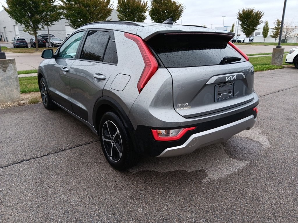 2025 Kia Niro EX