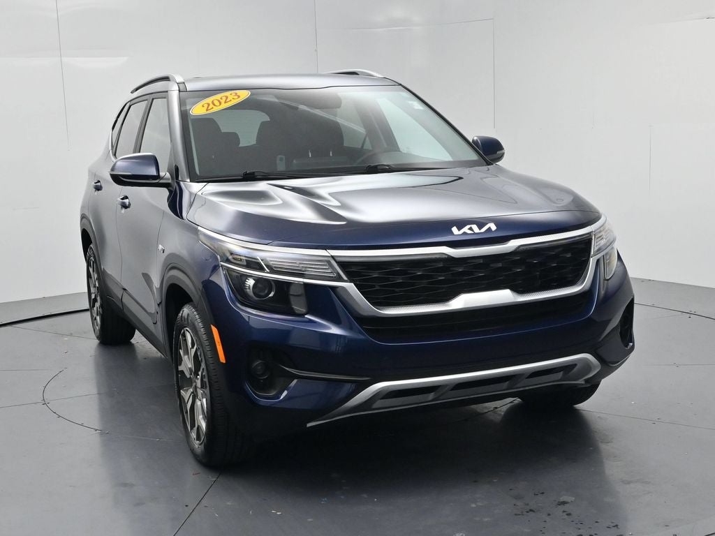 2023 Kia Seltos EX