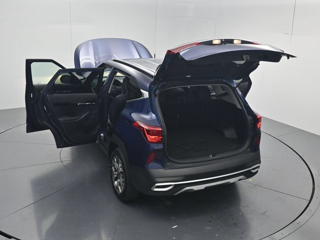 2023 Kia Seltos EX