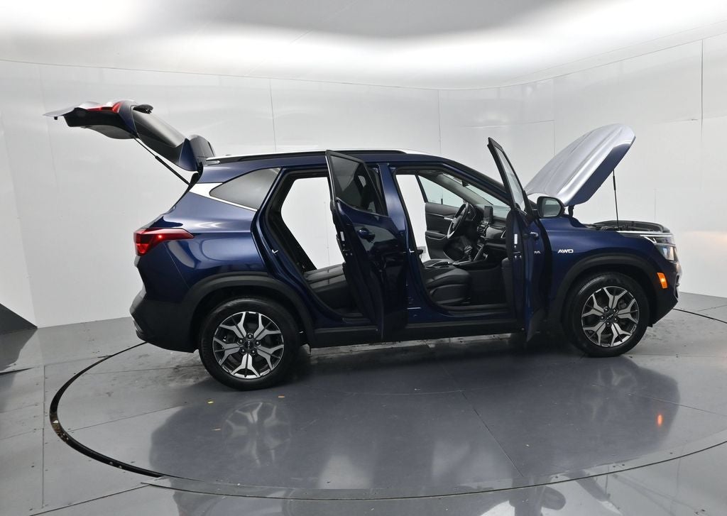 2023 Kia Seltos EX