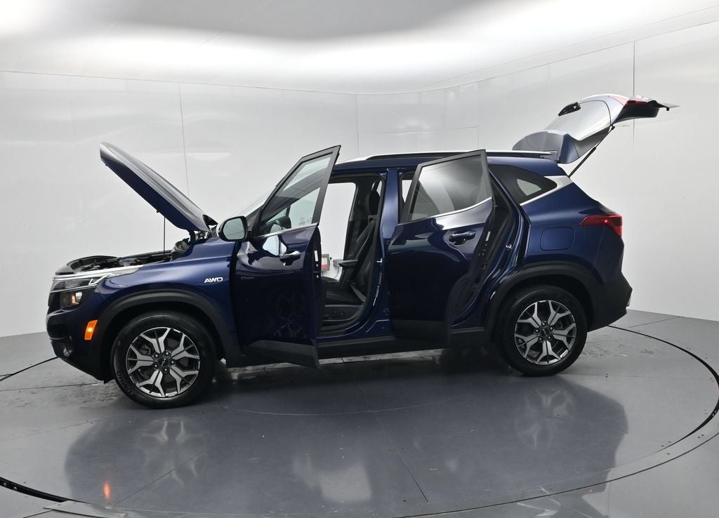 2023 Kia Seltos EX