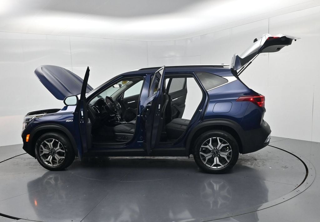 2023 Kia Seltos EX