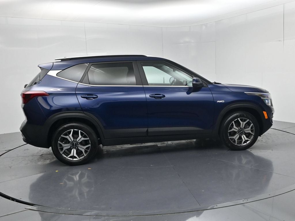 2023 Kia Seltos EX
