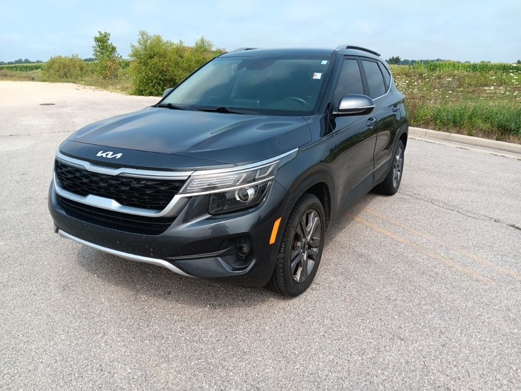 2022 Kia Seltos S