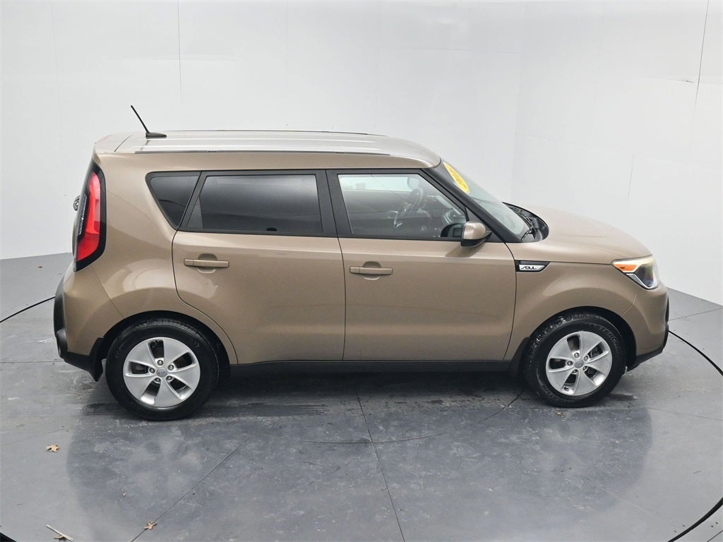 2016 Kia Soul Base