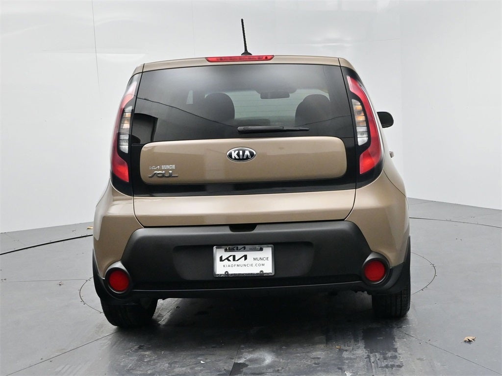 2016 Kia Soul Base