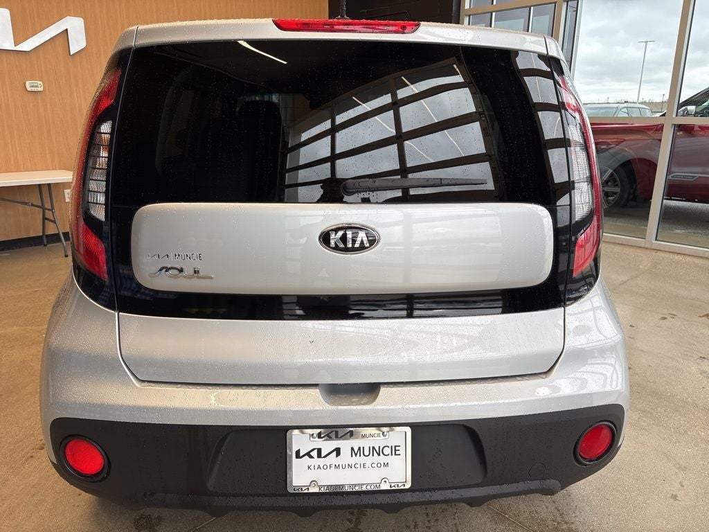 2017 Kia Soul Base