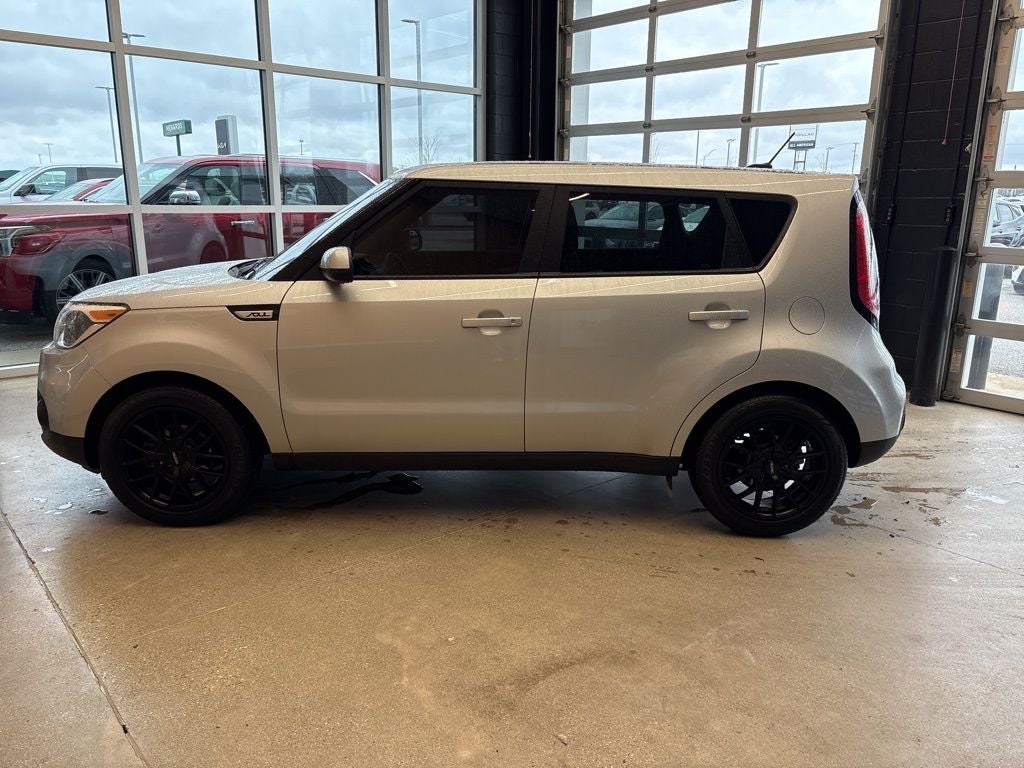 2017 Kia Soul Base