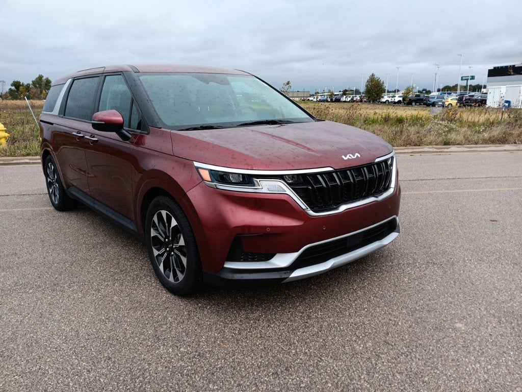 2023 Kia Carnival