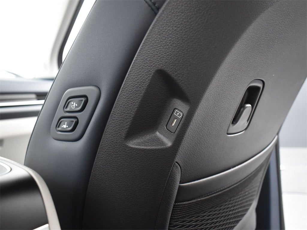 2025 Kia Carnival Hybrid EX