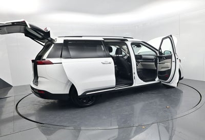 2024 Kia Carnival SX Prestige