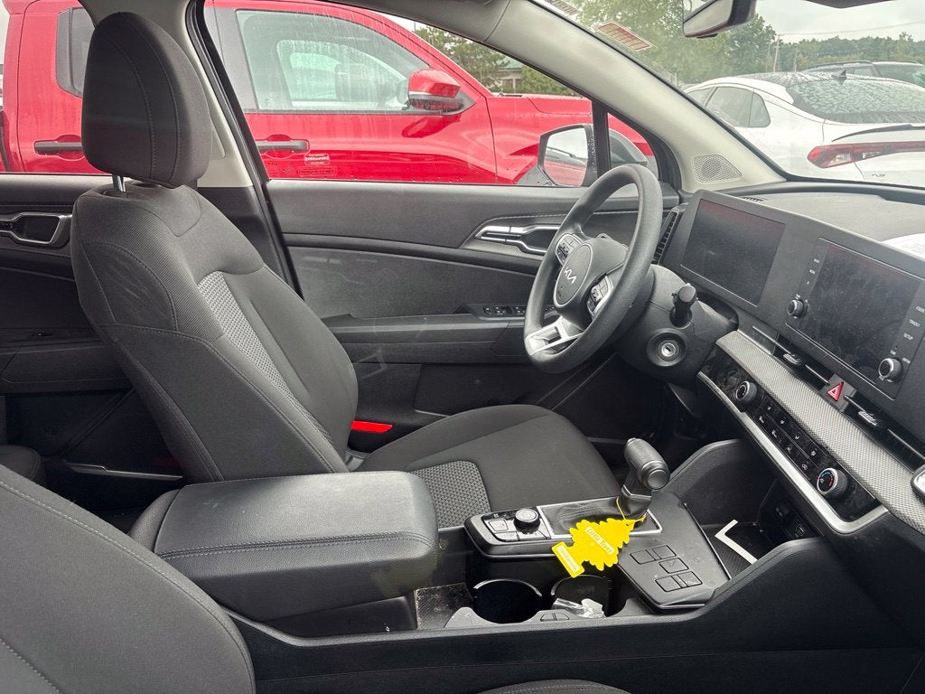 2025 Kia Sportage LX