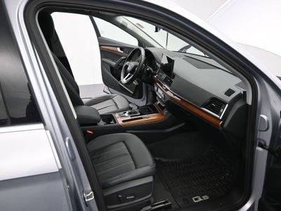 2023 Audi Q5 45 S line Premium quattro