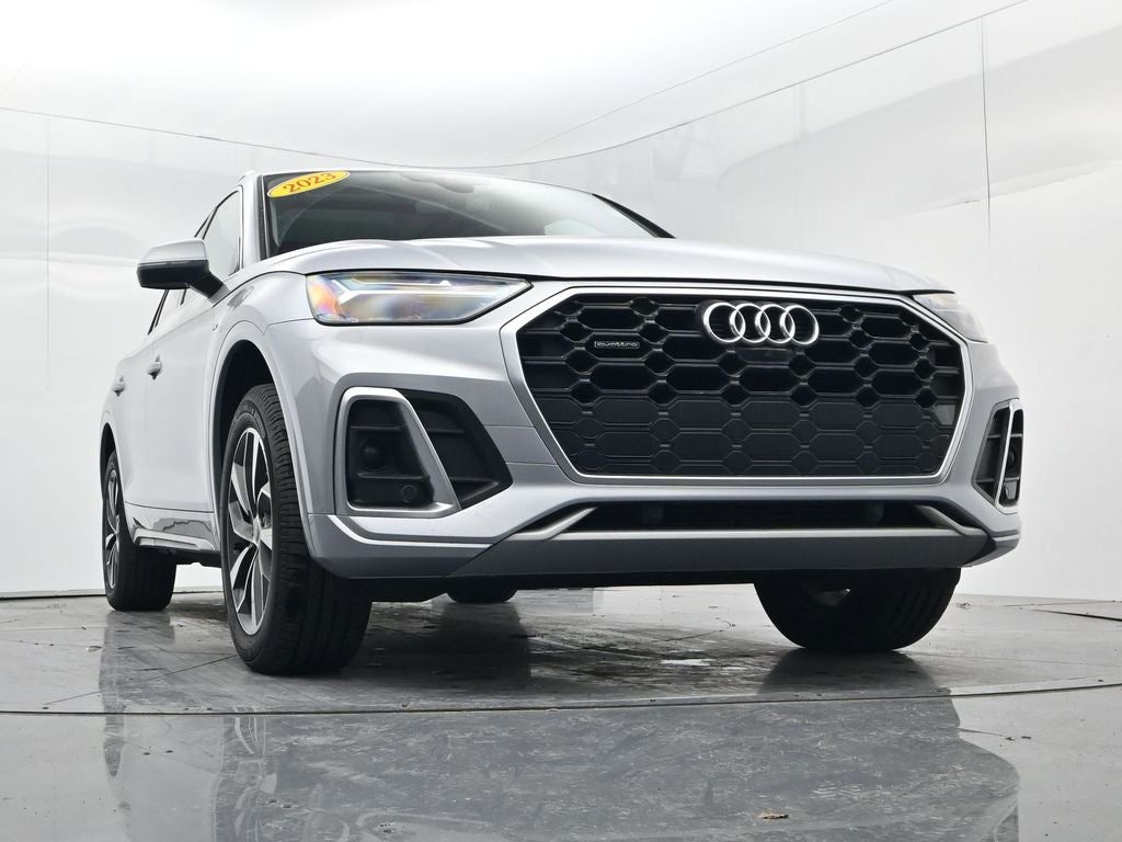 2023 Audi Q5 45 S line Premium quattro