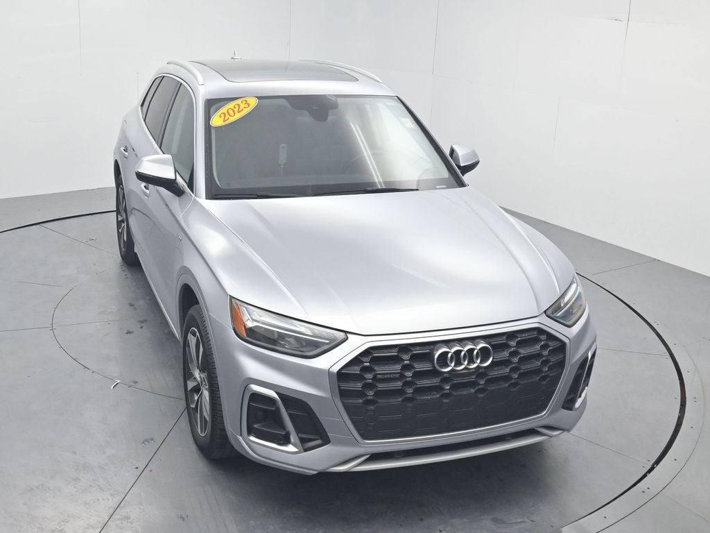2023 Audi Q5 45 S line Premium quattro