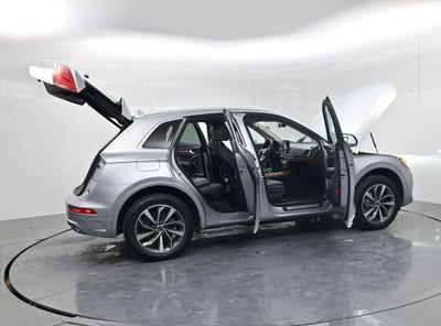 2023 Audi Q5 45 S line Premium quattro