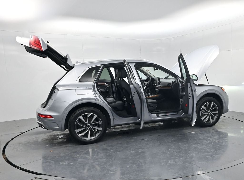 2023 Audi Q5 45 S line Premium quattro