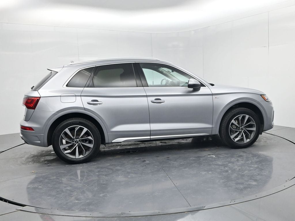 2023 Audi Q5 45 S line Premium quattro