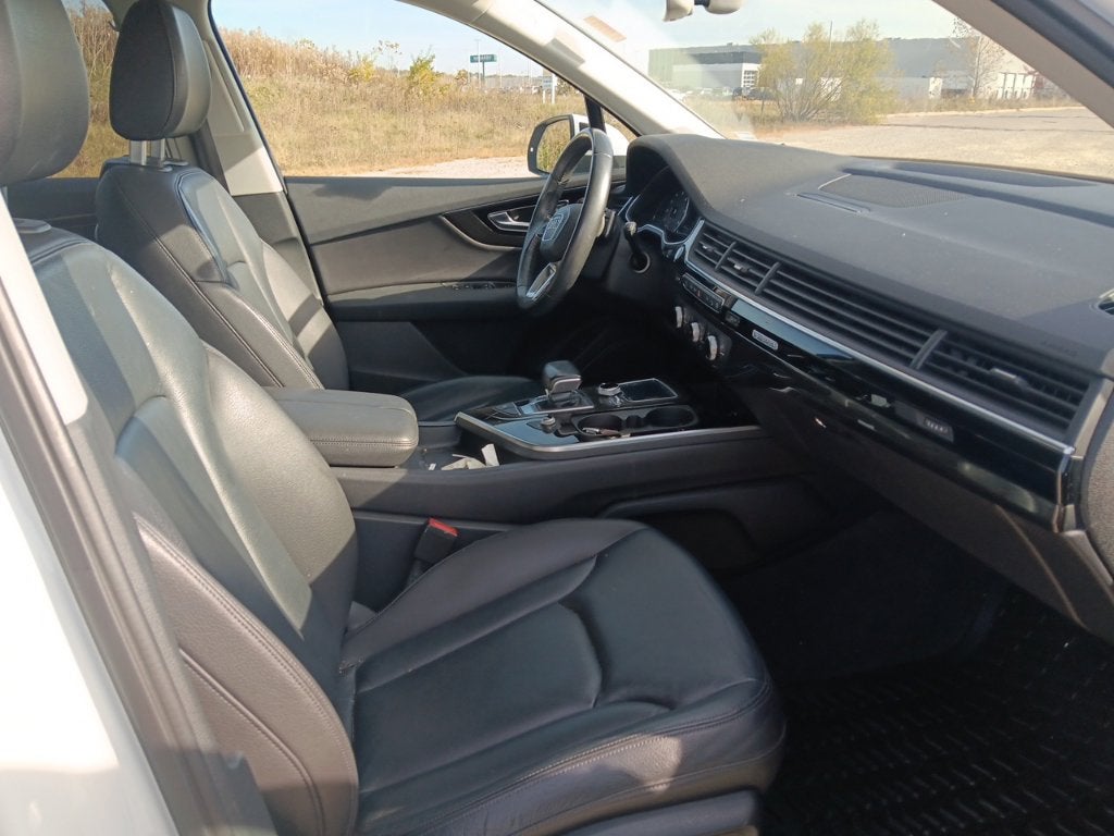 2017 Audi Q7 3.0T Premium Plus quattro