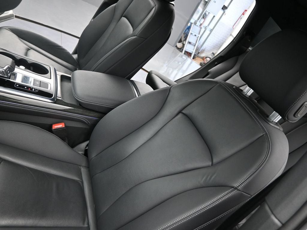 2025 Audi Q7 55 Premium Plus quattro
