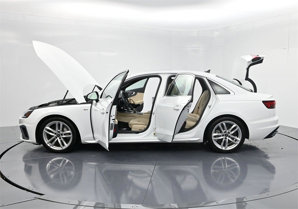2023 Audi A4 45 S line Premium Plus quattro