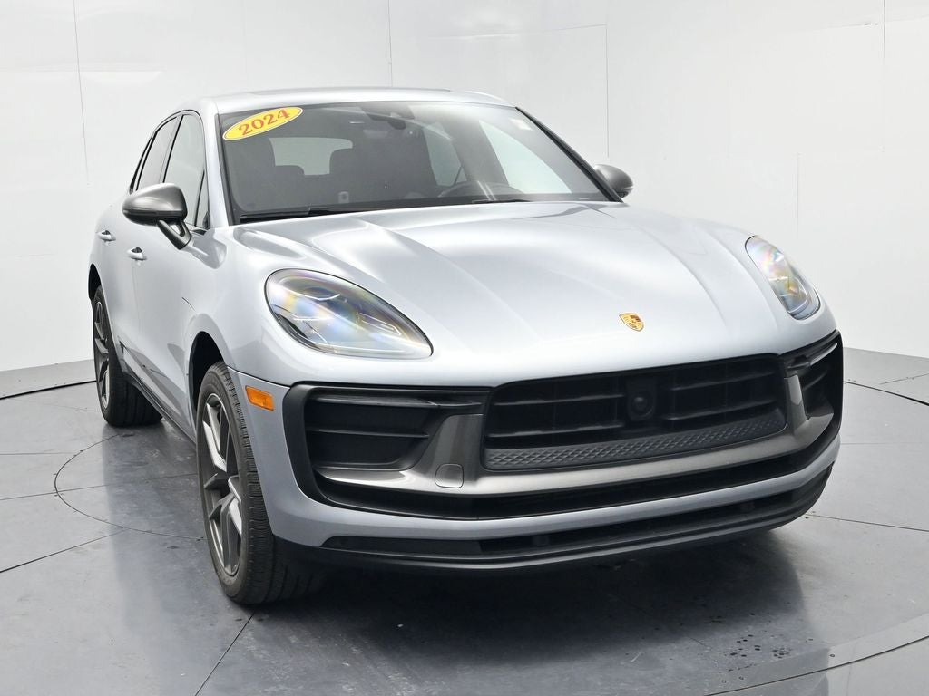 2024 Porsche Macan T