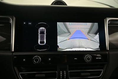 2024 Porsche Macan T