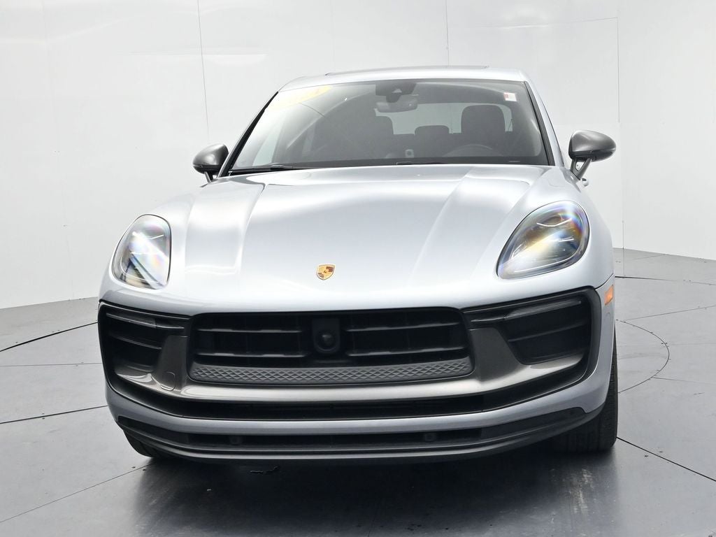2024 Porsche Macan T