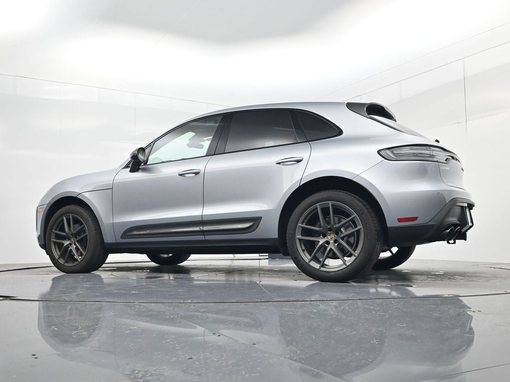 2024 Porsche Macan T