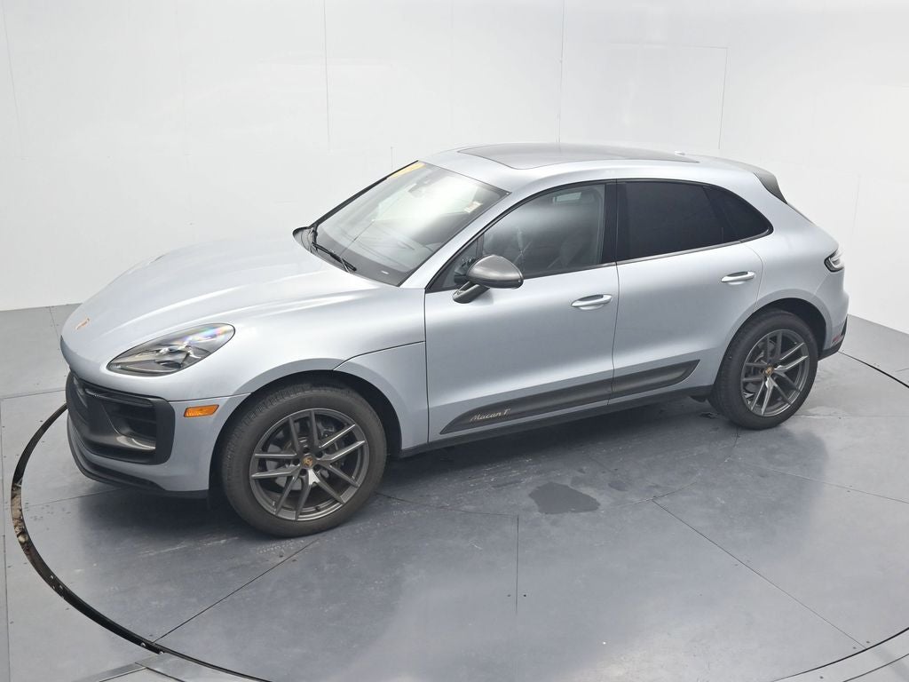 2024 Porsche Macan T