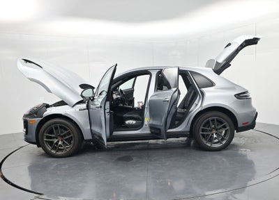 2024 Porsche Macan T