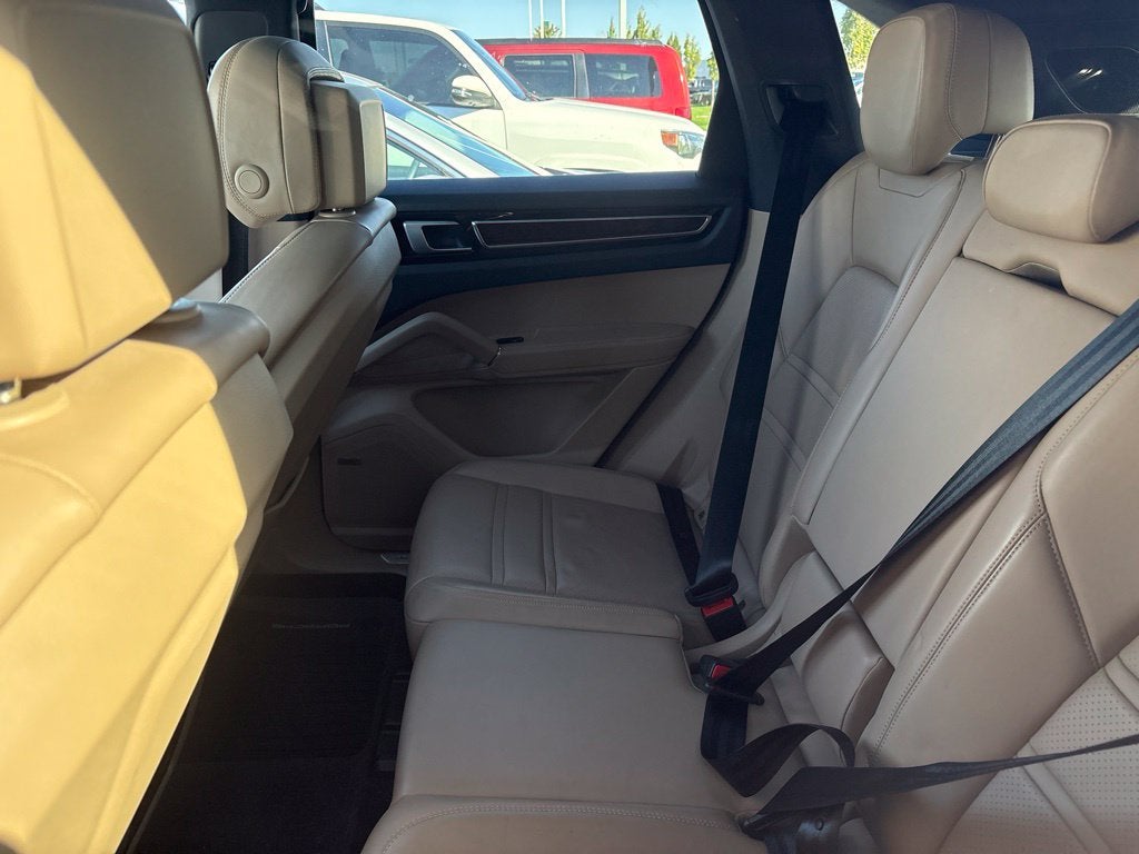 2019 Porsche Cayenne Base