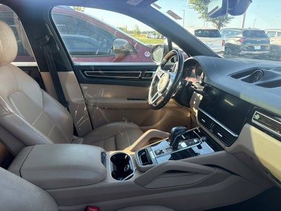 2019 Porsche Cayenne Base