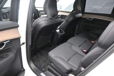 2025 Volvo XC90 B5 Plus 2025.5