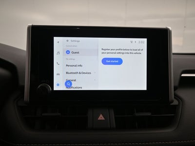 2025 Toyota RAV4 XLE