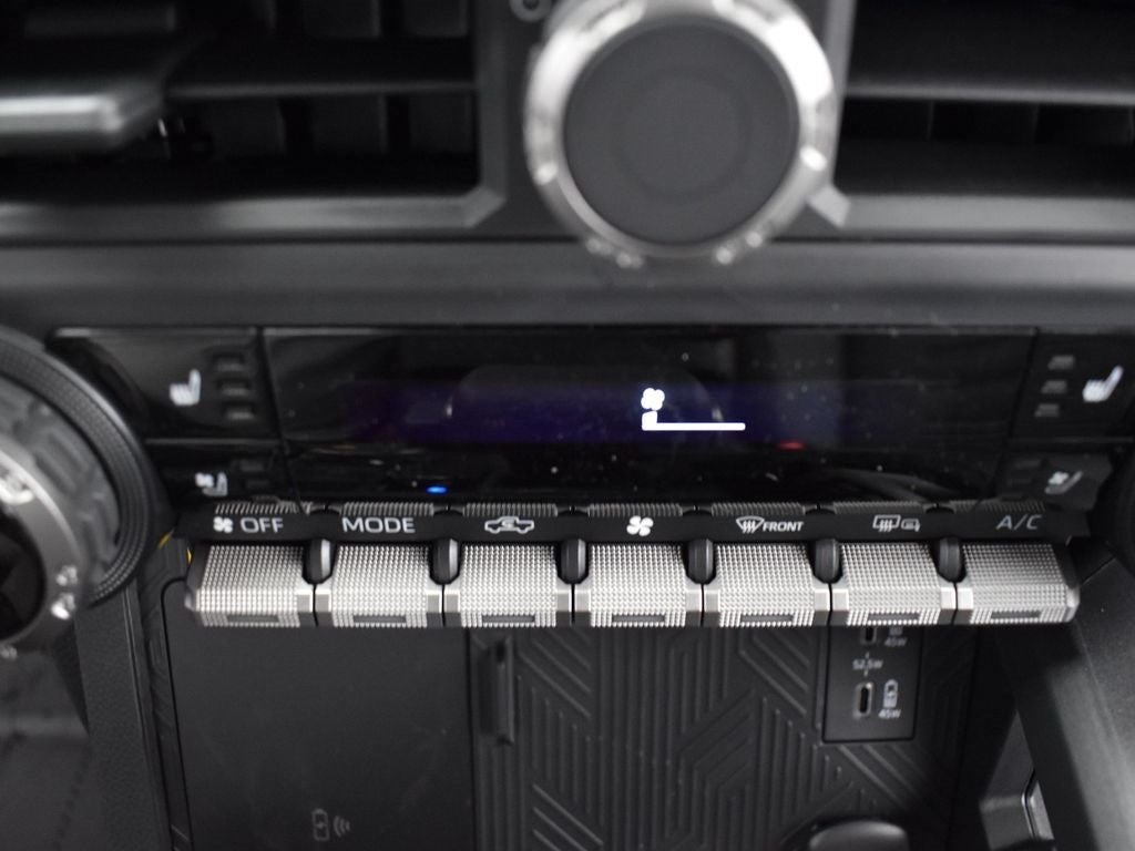 2025 Toyota Tacoma i-FORCE MAX Tacoma Trailhunter