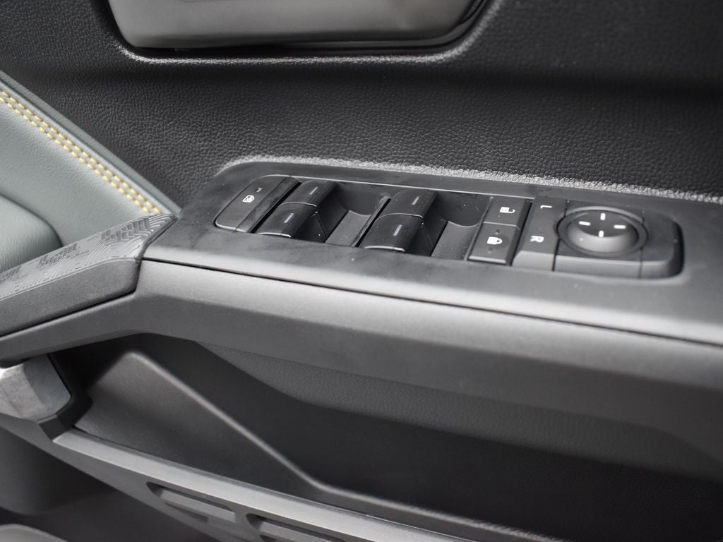 2025 Toyota Tacoma i-FORCE MAX Tacoma Trailhunter