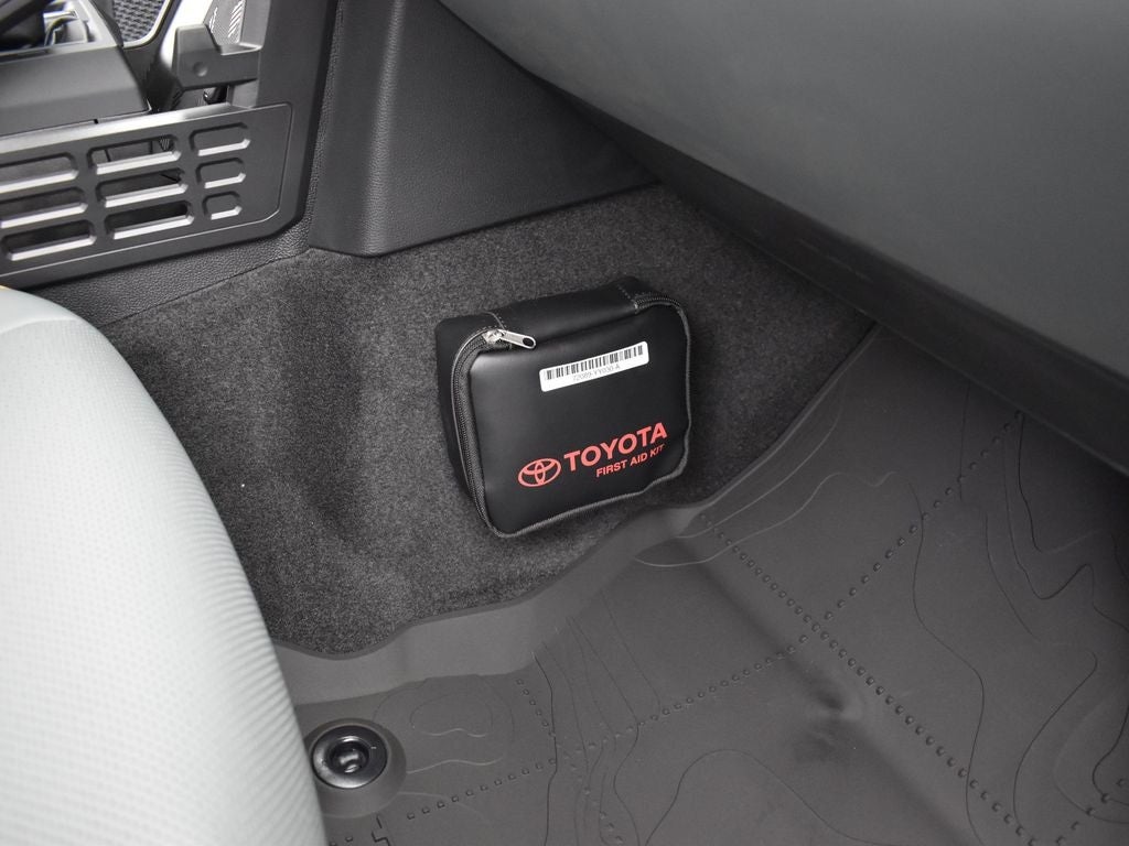 2025 Toyota Tacoma i-FORCE MAX Tacoma Trailhunter