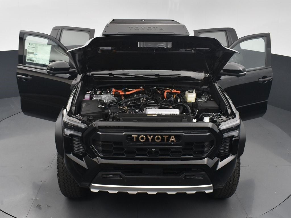 2025 Toyota Tacoma i-FORCE MAX Tacoma Trailhunter