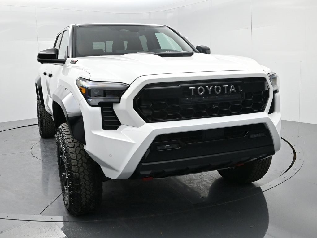2025 Toyota Tacoma i-FORCE MAX Tacoma TRD Pro
