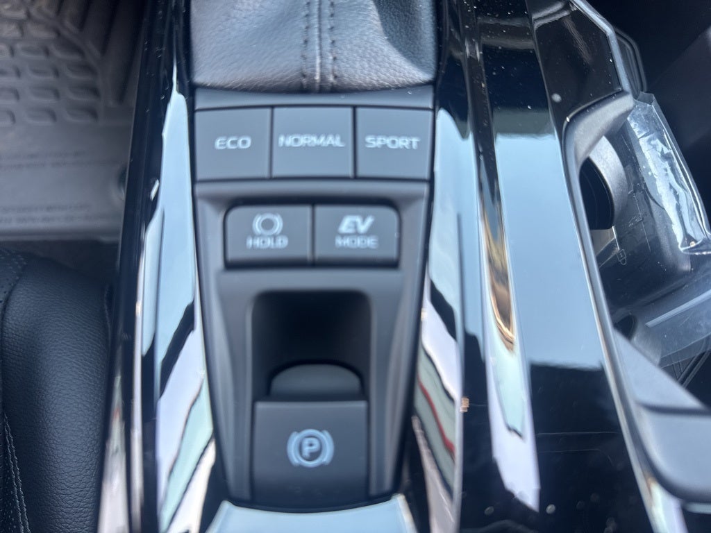 2025 Toyota Camry XSE AWD