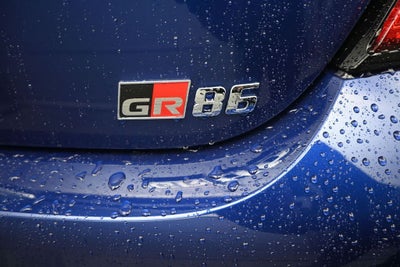 2026 Toyota GR86 Premium MT