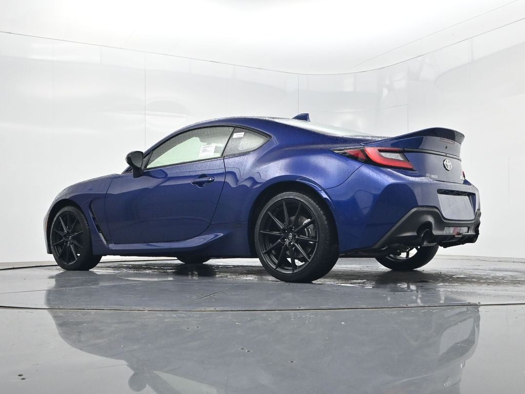 2026 Toyota GR86 Premium MT
