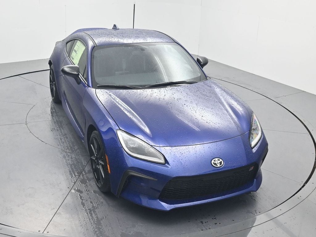 2026 Toyota GR86 Premium MT