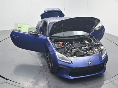 2026 Toyota GR86 Premium MT