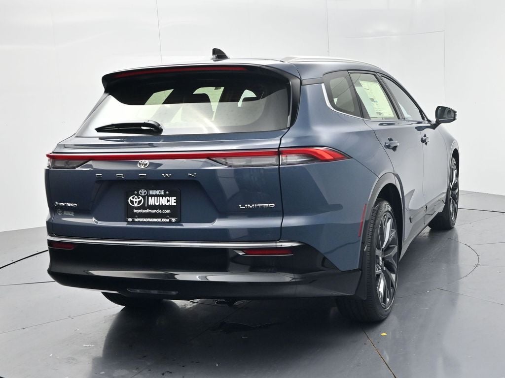 2026 Toyota Toyota Crown Signia Limited
