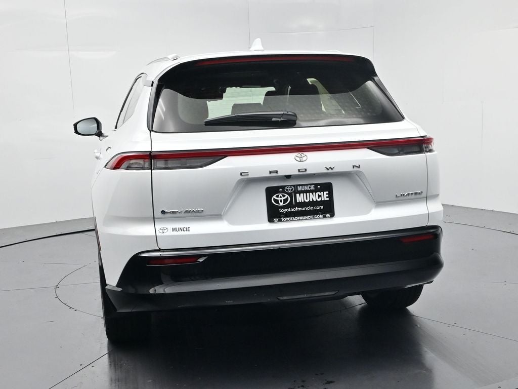 2026 Toyota Toyota Crown Signia Limited