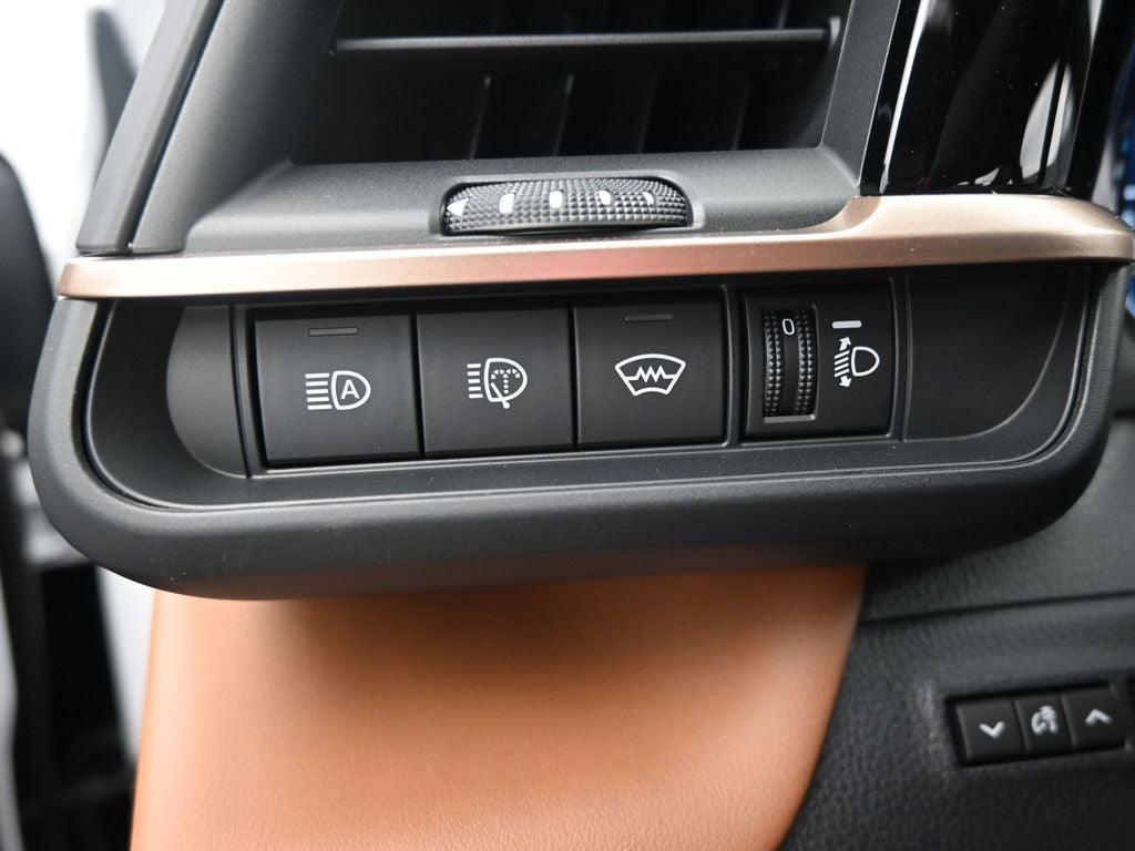 2026 Toyota Toyota Crown Signia XLE