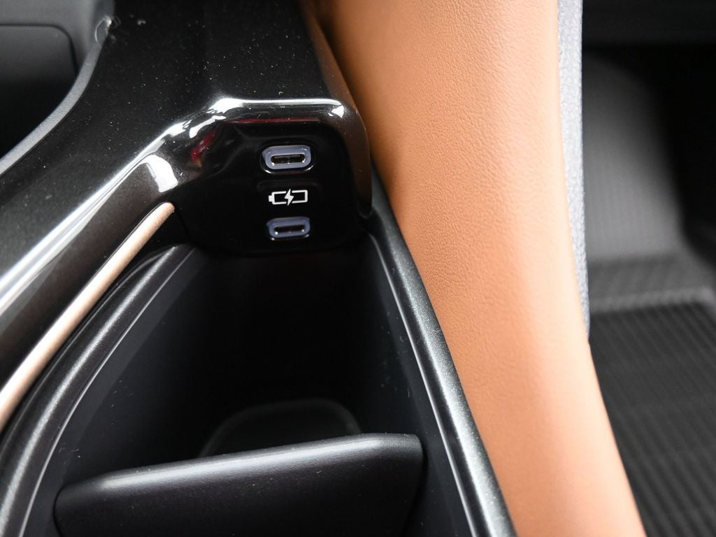 2026 Toyota Toyota Crown Signia XLE